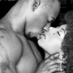 Nadine Foster Photo 28