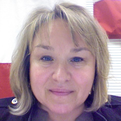 Lynnette Lang Photo 6