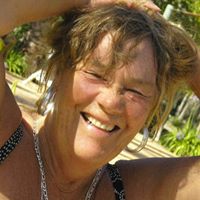 Pauline Neal Photo 25