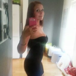 Rebecca Larsen Photo 32