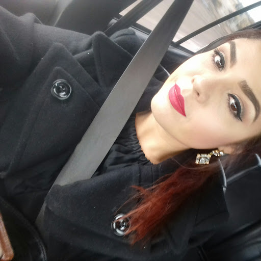 Sandra Gomez Photo 29