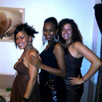 Serena Robinson Photo 38