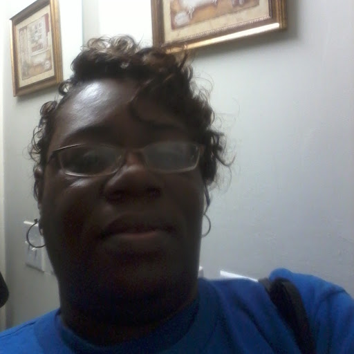 Vicki Spencer Photo 7