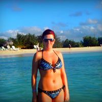 Julie Levesque Photo 24