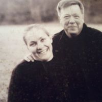 Renee Farley Photo 32