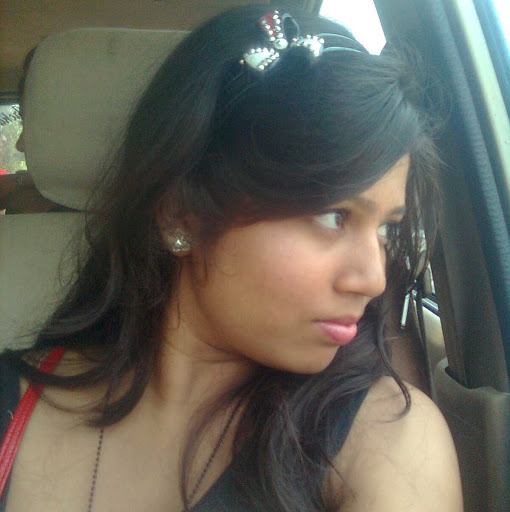 Johanna Bell Photo 21