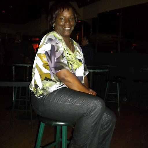 Annette Holloway Photo 9