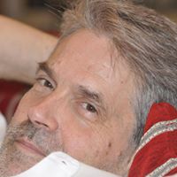 Edward Schneider Photo 47