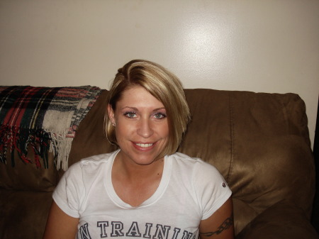 Nicole Harris Photo 16