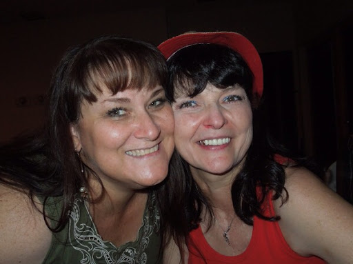 Karen Cates Photo 26