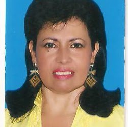 Luz Santos Photo 11