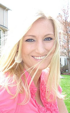Michelle Chisholm Photo 36