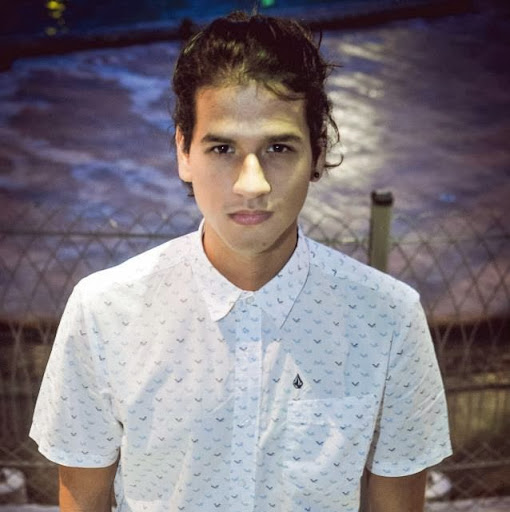 Reyes Hernandez Photo 9