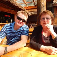 Dianne Brown Photo 22