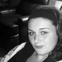 Julia Bruce Photo 15