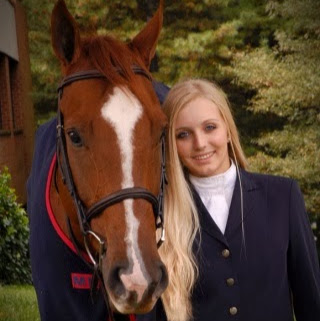 Julia Rhinehart Photo 6