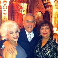 Annette Robles Photo 28