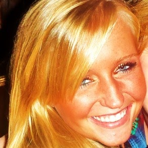Lauren Cobb Photo 13
