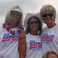 Renee Becker Photo 31