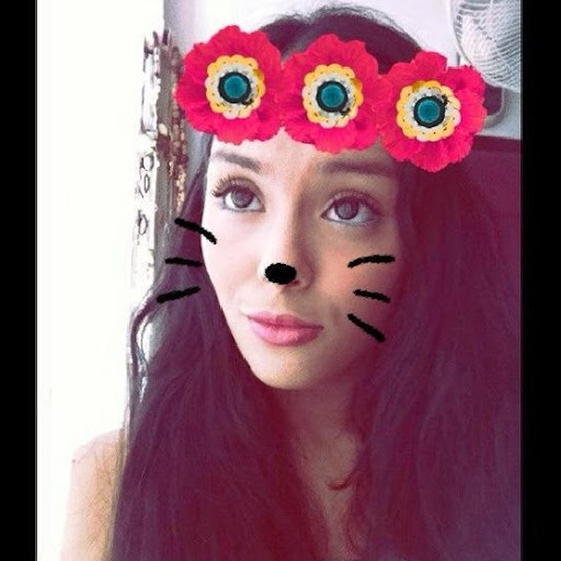 Kimberly Louis Photo 17