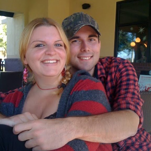 Elizabeth Stearns Photo 14