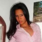 Yesenia Lopez Photo 2
