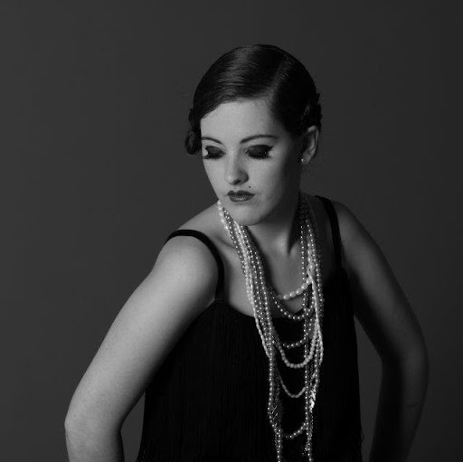 Dana Bowen Photo 32