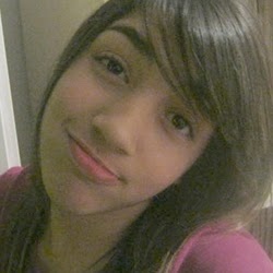 Joyce Botelho Photo 18