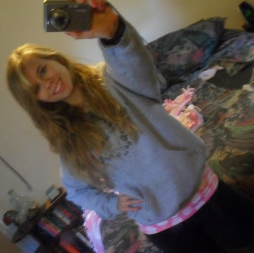 Megan Walker Photo 23