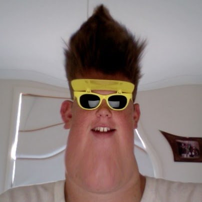 Tanner Jones Photo 4