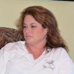 Michelle Kinney Photo 37