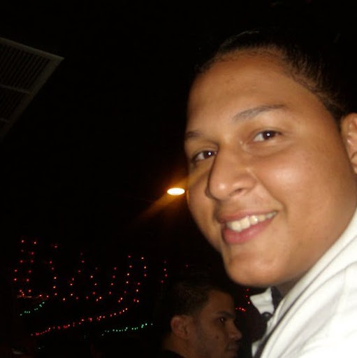 Edward Torres Photo 31