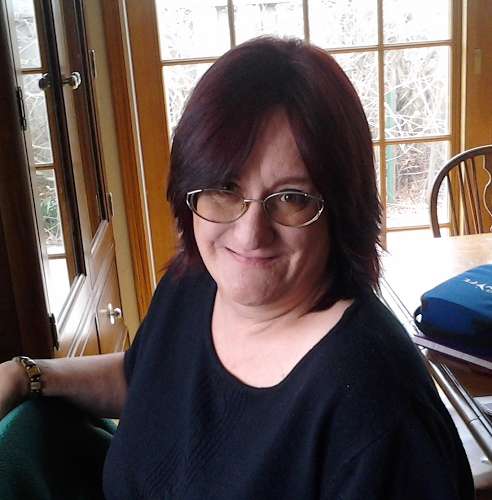 Debbie Leon Photo 10