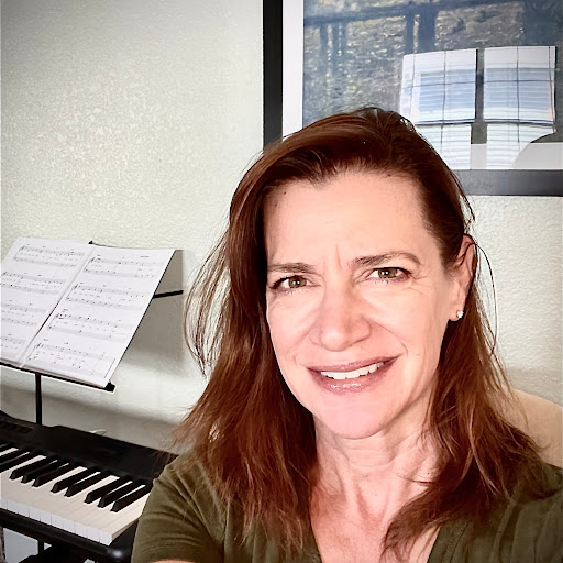 Kathleen Connelly Photo 19