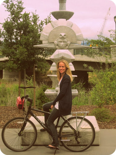 Allyson Collins Photo 26