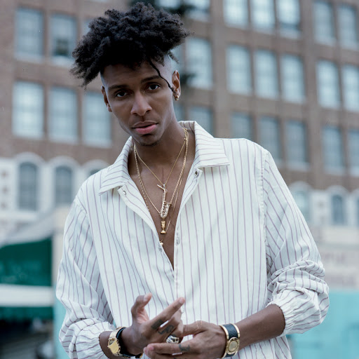 Micah Davis Photo 15