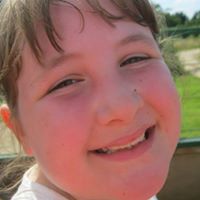 Helen Weekes Photo 4
