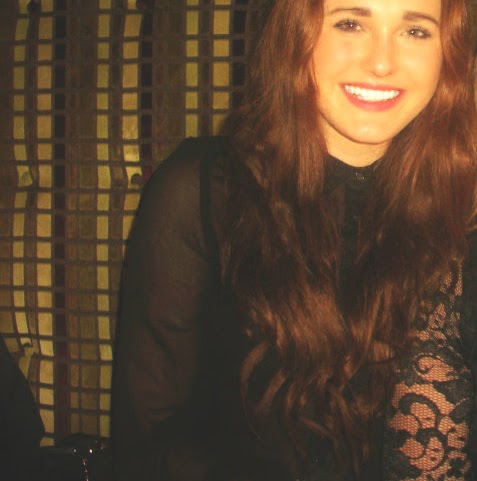 Nicole Pratt Photo 33