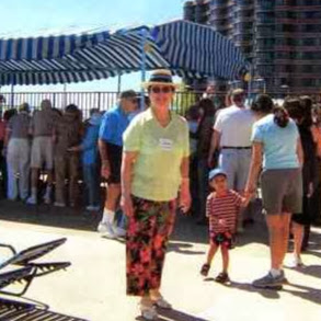 Carol Roth Photo 39