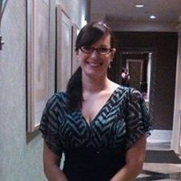 Christie Wells Photo 28