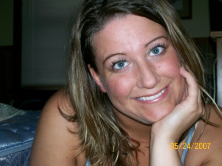Angela Jensen Photo 4