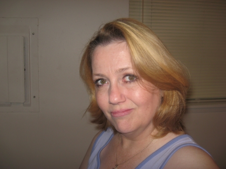 Carolyn Berry Photo 1