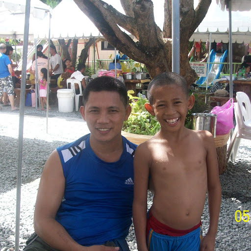 Reynaldo Acosta Photo 27