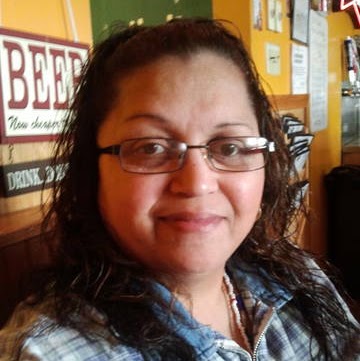 Linda Robles Photo 47