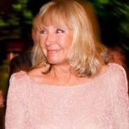 Christine Rhoades Photo 8