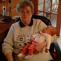Betty Neal Photo 8