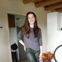 Alison Costello Photo 9