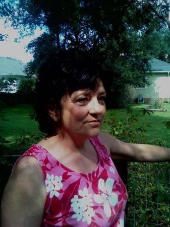 Susan Weatherly Photo 17