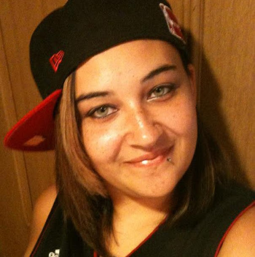 Terri Steele Photo 17
