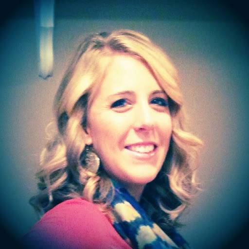 Sarah Watts Photo 11